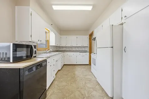 1621 8th Street S Moorhead MN 56560