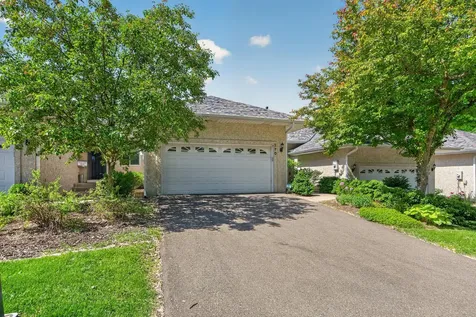 370 Mendota Road W West Saint Paul MN 55118