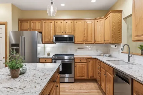 370 Mendota Road W West Saint Paul MN 55118