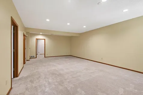 370 Mendota Road W West Saint Paul MN 55118