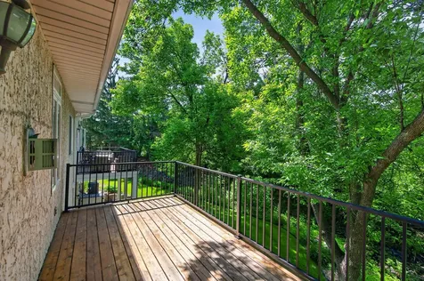 370 Mendota Road W West Saint Paul MN 55118