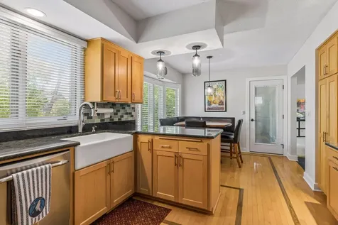 6016 Eden Prairie Road Edina MN 55436