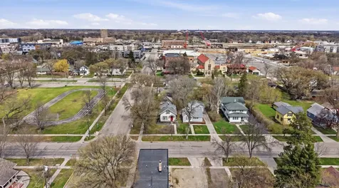 1002 4th Avenue S Moorhead MN 56560