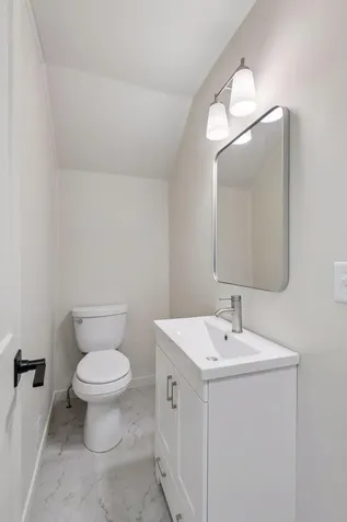601 N Carver Street Winthrop MN 55396