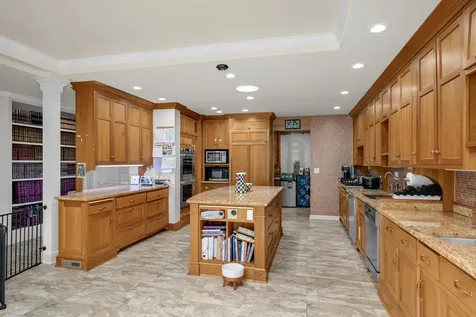 2837 Glenhurst Avenue Saint Louis Park MN 55416