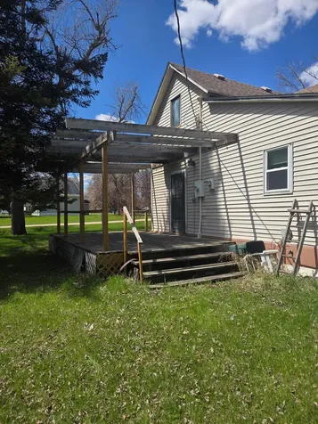 103 Main Street S Leonard ND 58052
