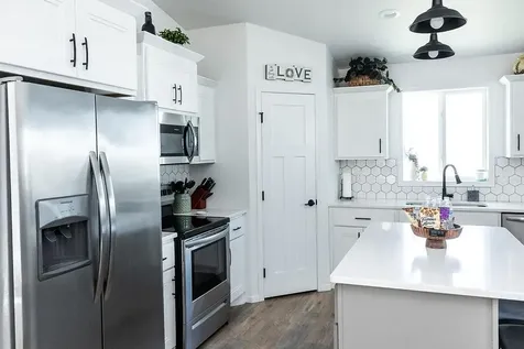 1178 Albert Court W West Fargo ND 58078