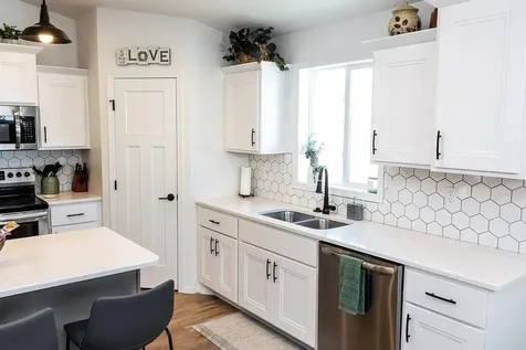 1178 Albert Court W West Fargo ND 58078