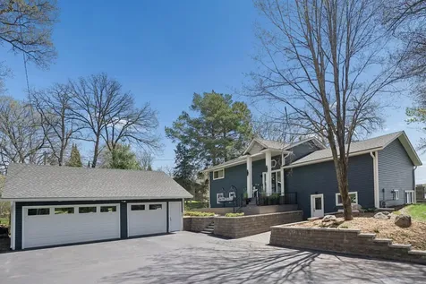 10941 42nd Street SE Clear Lake MN 55319