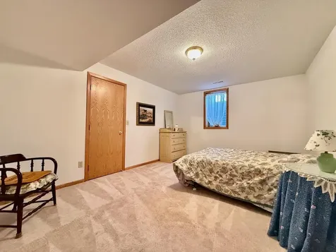 126 W Hilltop Drive Fergus Falls MN 56537