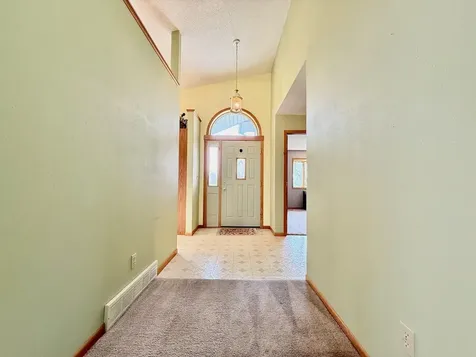 126 W Hilltop Drive Fergus Falls MN 56537