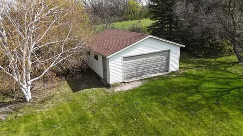 126 W Hilltop Drive Fergus Falls MN 56537