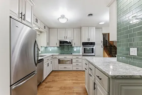 645 Warner Avenue S Mahtomedi MN 55115