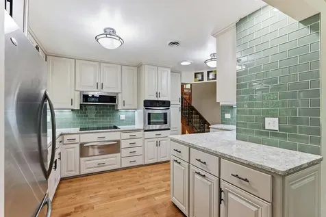 645 Warner Avenue S Mahtomedi MN 55115