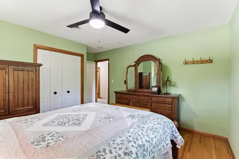 645 Warner Avenue S Mahtomedi MN 55115