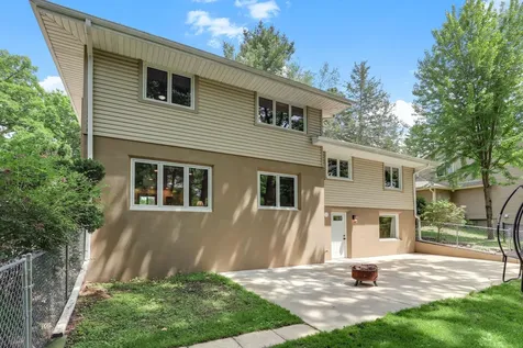 645 Warner Avenue S Mahtomedi MN 55115