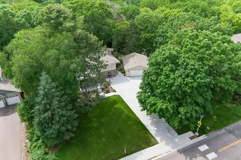 645 Warner Avenue S Mahtomedi MN 55115