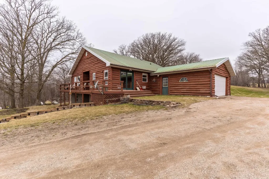 23667 380th Street Pelican Rapids MN 56572