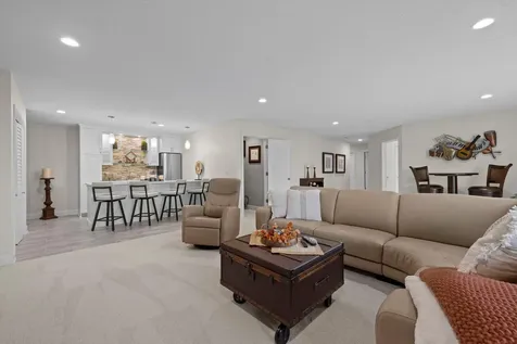 2281 Silver Leaf Trail Cologne MN 55322