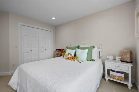 2281 Silver Leaf Trail Cologne MN 55322