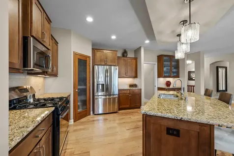 2281 Silver Leaf Trail Cologne MN 55322