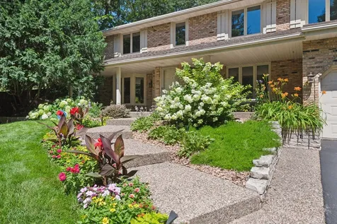 14805 Minnehaha Place Wayzata MN 55391