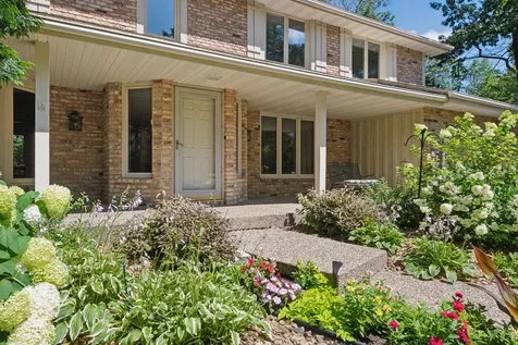 14805 Minnehaha Place Wayzata MN 55391