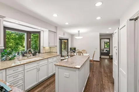 14805 Minnehaha Place Wayzata MN 55391