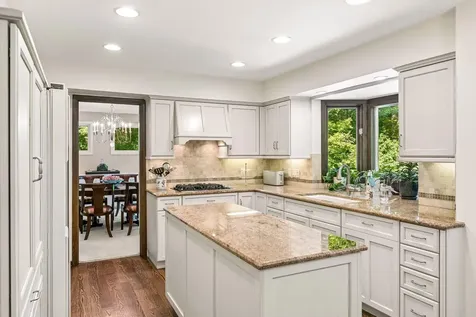 14805 Minnehaha Place Wayzata MN 55391