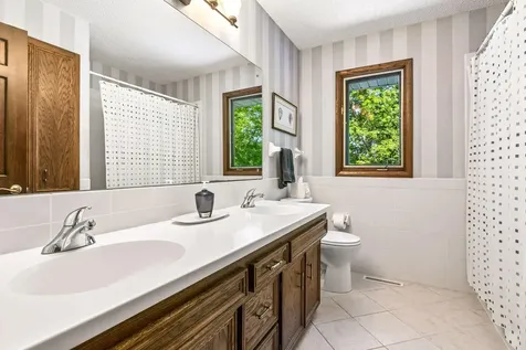 14805 Minnehaha Place Wayzata MN 55391