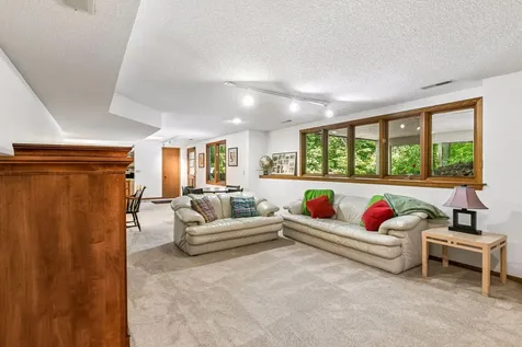 14805 Minnehaha Place Wayzata MN 55391