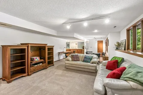 14805 Minnehaha Place Wayzata MN 55391