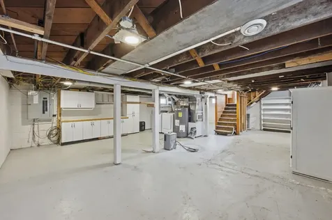 1621 8th Avenue S Fargo ND 58103