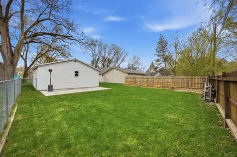 1621 8th Avenue S Fargo ND 58103