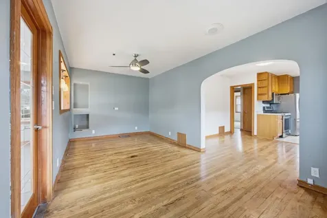 1621 8th Avenue S Fargo ND 58103