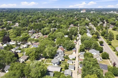 4042 Queen Avenue N Minneapolis MN 55412