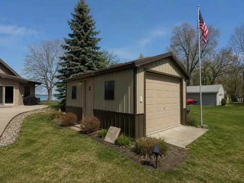 39409 Clearmont Road Battle Lake MN 56515