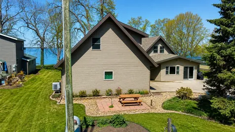 39409 Clearmont Road Battle Lake MN 56515