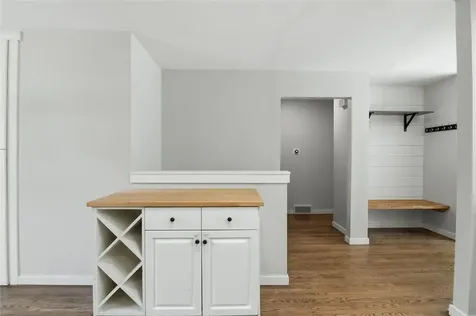 2921 La Salle Street Eau Claire WI 54703