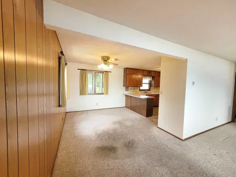 20645 Oakland Beach Road Detroit Lakes MN 56501