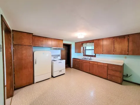 20645 Oakland Beach Road Detroit Lakes MN 56501