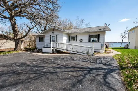 20645 Oakland Beach Road Detroit Lakes MN 56501