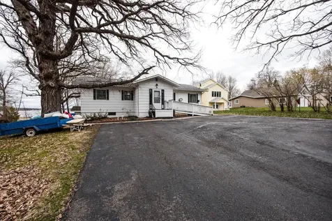 20645 Oakland Beach Road Detroit Lakes MN 56501