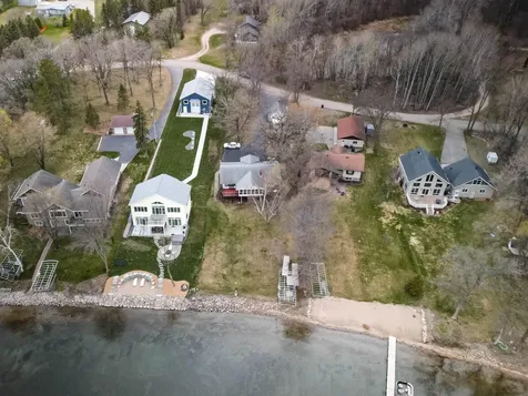 20645 Oakland Beach Road Detroit Lakes MN 56501