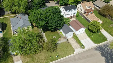 413 Highland Road Willmar MN 56201