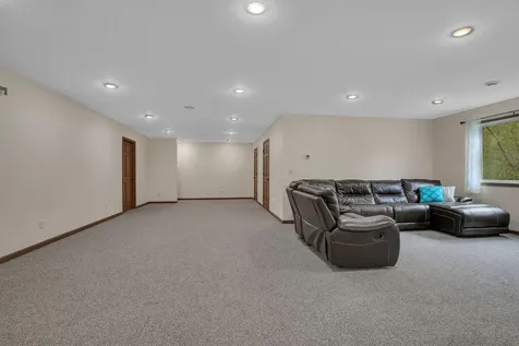 24047 County Road 23 Richmond MN 56368