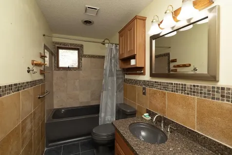 W12041 497th Avenue Prescott WI 54021