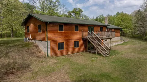 1914 Trefoil Drive SW Pine River MN 56435