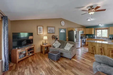 1914 Trefoil Drive SW Pine River MN 56435