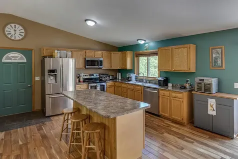 1914 Trefoil Drive SW Backus MN 56435